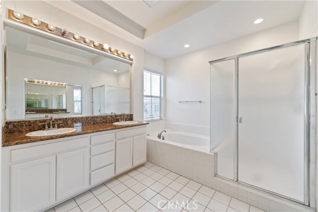 31 Versailles, Newport Coast CA: https://media.crmls.org/medias/e62293b3-3fee-4b3c-869f-7144df3c5bc4.jpg