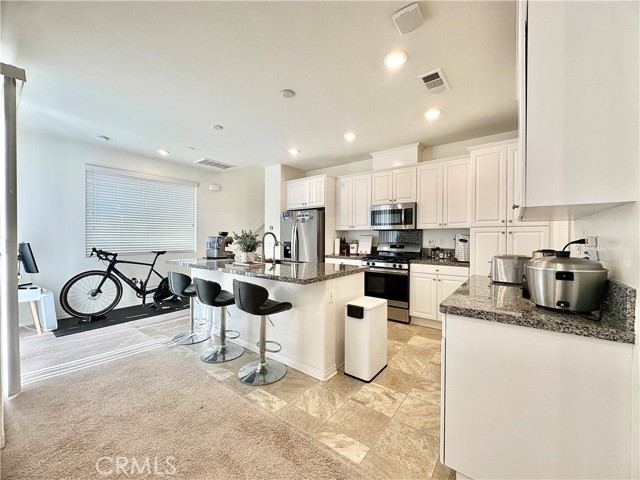 14391 Figueroa Lane, Chino CA: https://media.crmls.org/medias/e622bcf7-eaee-48f4-8cc4-566e0b7fc853.jpg