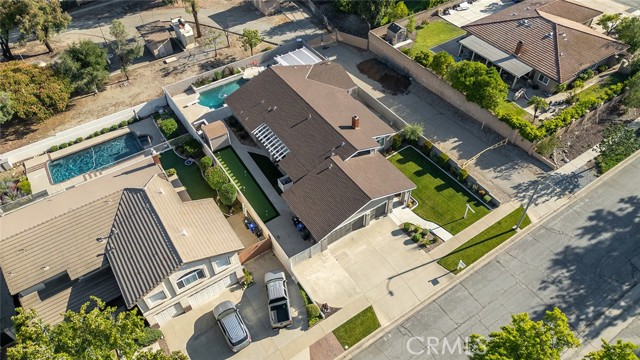 1092 Deborah Street, Upland CA: https://media.crmls.org/medias/e622c388-432c-461e-842a-1a024dc2e84b.jpg