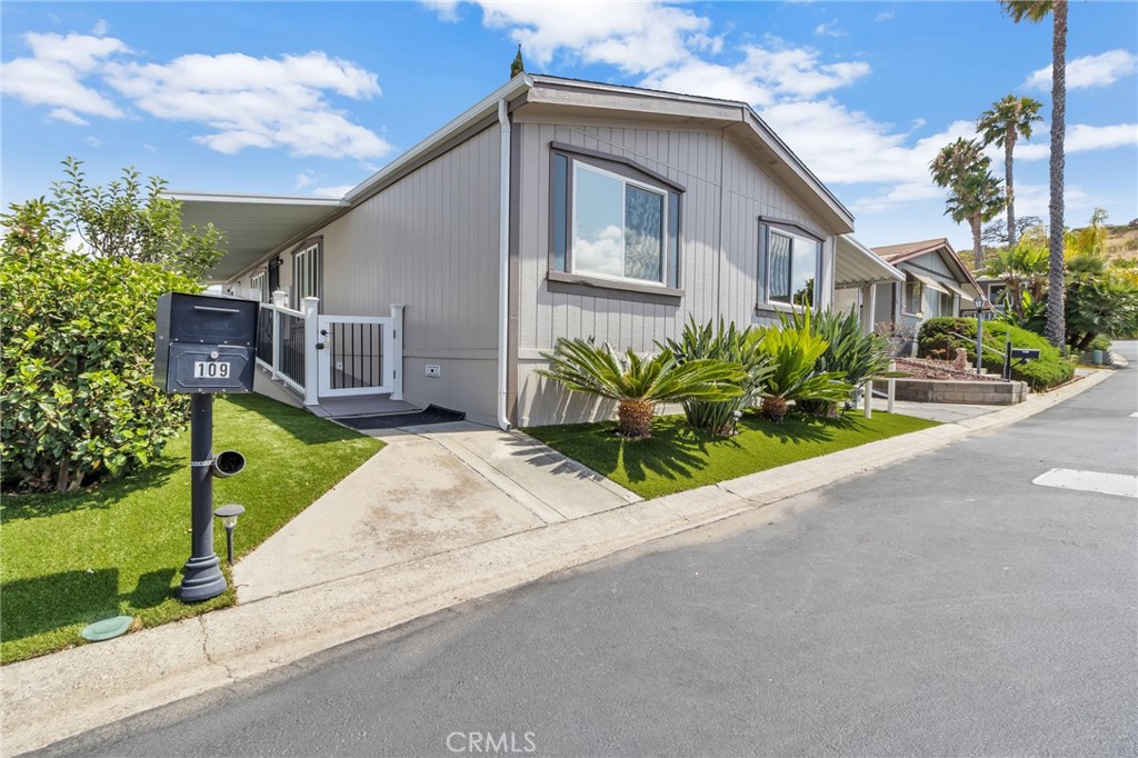 971 Borden - photo 8