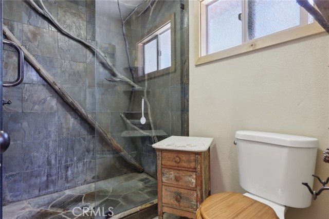 Detail Gallery Image 34 of 59 For 385 Iris Dr, Twin Peaks,  CA 92391 - 4 Beds | 3 Baths