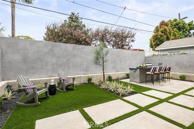 3609 Oak Avenue, Manhattan Beach CA: https://media.crmls.org/medias/e624ed7b-3c5d-4b76-b815-996fe5a95020.jpg