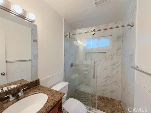 Detail Gallery Image 6 of 7 For 623 Leonard, Los Angeles,  CA 90022 - 2 Beds | 1 Baths