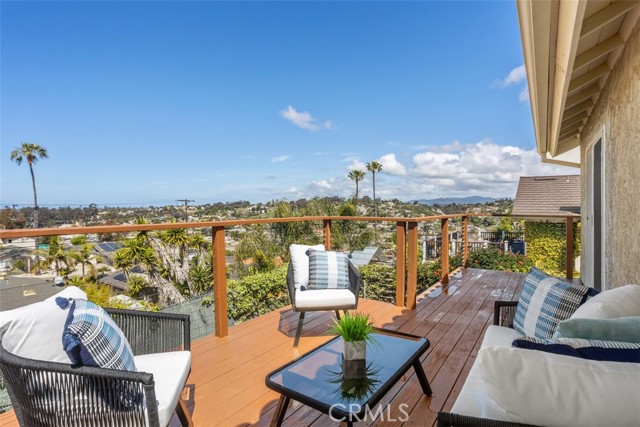 Detail Gallery Image 32 of 40 For 1311 Knoll Dr, Oceanside,  CA 92054 - 4 Beds | 2/1 Baths