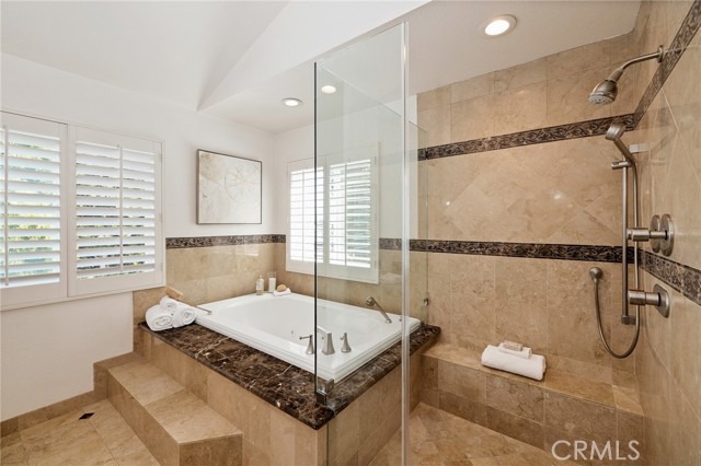 2812 Oak Avenue, Manhattan Beach, California 90266, 4 Bedrooms Bedrooms, ,2 BathroomsBathrooms,Residential,Sold,Oak,SB22058615