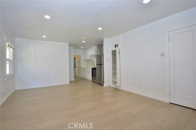 Detail Gallery Image 8 of 28 For 312 N Primrose Ave, Alhambra,  CA 91801 - – Beds | – Baths