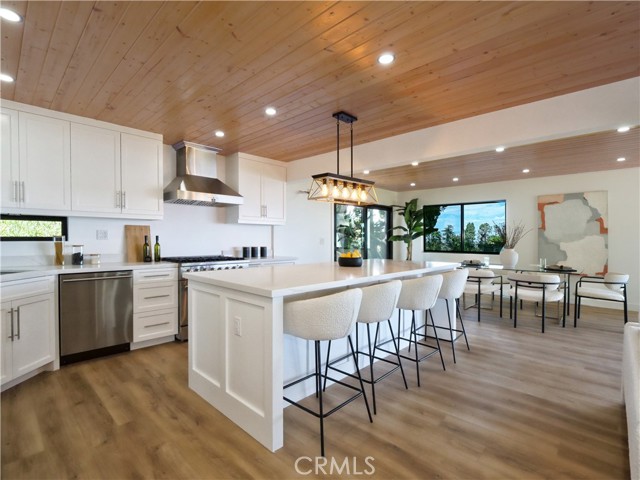 Detail Gallery Image 10 of 41 For 2741 Vista Mesa Dr, Rancho Palos Verdes,  CA 90275 - 2 Beds | 2 Baths