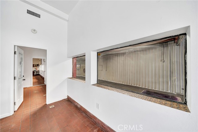 Image 15 of 25 For 1500 Pacific Coast