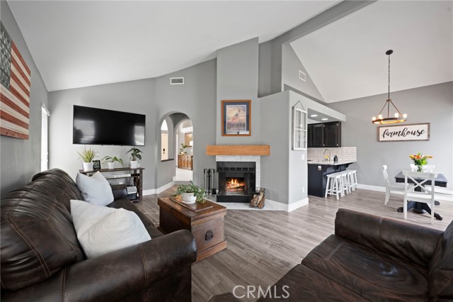 Detail Gallery Image 13 of 50 For 25454 Alpine Ct, Murrieta,  CA 92563 - 3 Beds | 2 Baths