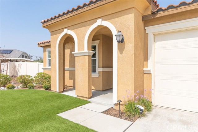 Detail Gallery Image 3 of 45 For 26682 Verna Ct, Loma Linda,  CA 92373 - 4 Beds | 2 Baths