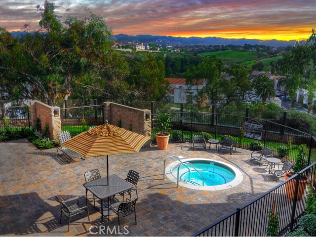 Detail Gallery Image 25 of 37 For 60 Corniche Drive #E,  Dana Point,  CA 92629 - 1 Beds | 1 Baths