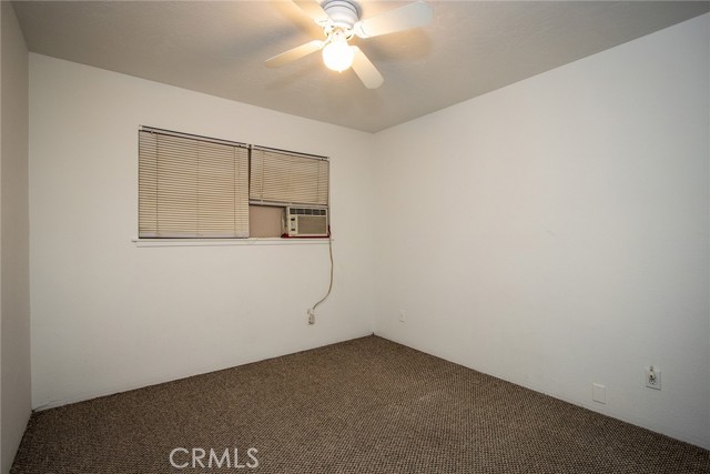7103 Hanford Avenue, Yucca Valley CA: https://media.crmls.org/medias/e62a8240-30ea-4ca7-991a-f765761a88ae.jpg