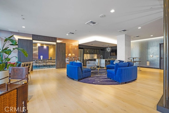 Detail Gallery Image 11 of 21 For 1050 S Grand Ave #808,  Los Angeles,  CA 90015 - 1 Beds | 1 Baths