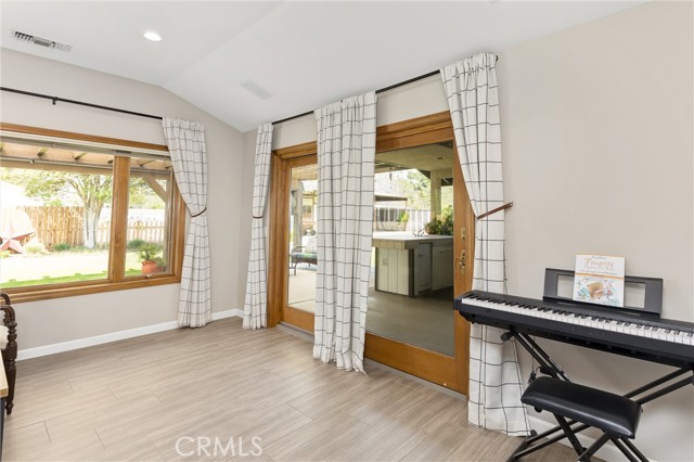 Detail Gallery Image 18 of 45 For 28216 Eucalyptus, Highland,  CA 92346 - 3 Beds | 2/1 Baths