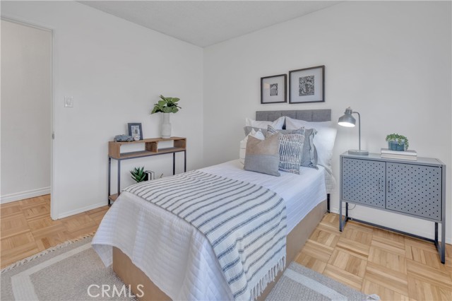 Detail Gallery Image 12 of 25 For 2002 Pattiz Ave, Long Beach,  CA 90815 - 4 Beds | 2 Baths