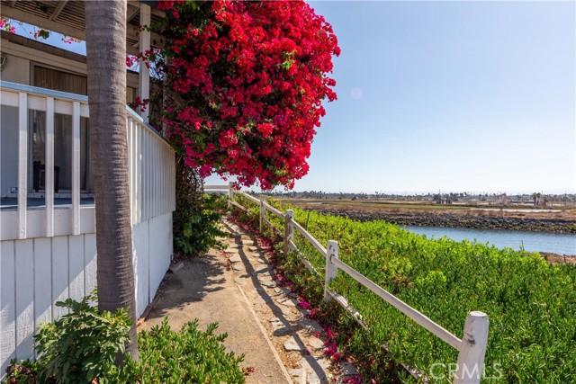 Detail Gallery Image 2 of 27 For 6262 E Marina View Dr #312,  Long Beach,  CA 90803 - 1 Beds | 1 Baths