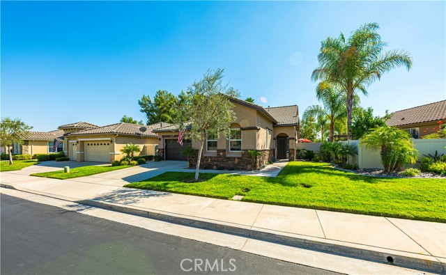 Detail Gallery Image 1 of 40 For 28629 Raintree Dr, Menifee,  CA 92584 - 3 Beds | 2 Baths