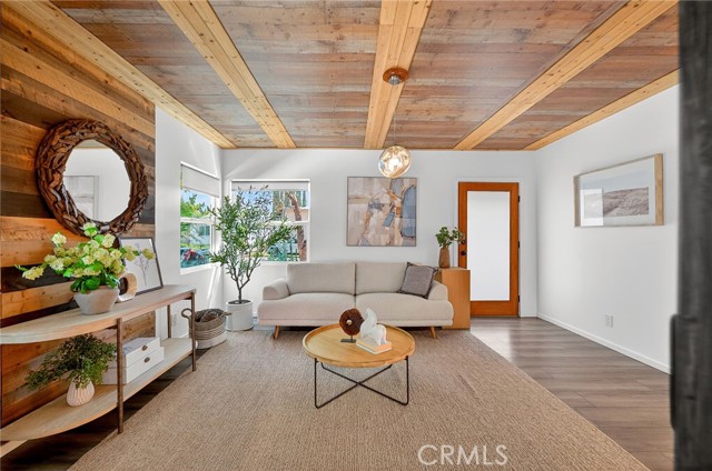 Detail Gallery Image 11 of 64 For 261 N Oak, Pasadena,  CA 91107 - – Beds | – Baths