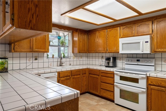 Detail Gallery Image 13 of 51 For 14130 Wycliff Way, Magalia,  CA 95954 - 3 Beds | 2 Baths