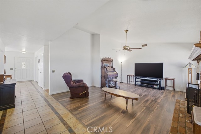 Detail Gallery Image 12 of 57 For 19992 Covell, Riverside,  CA 92508 - 3 Beds | 2/1 Baths