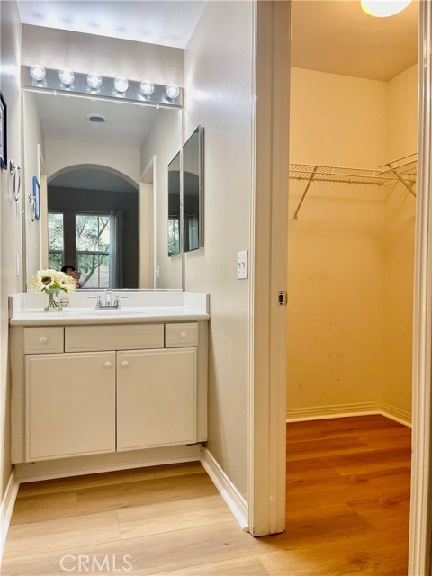 Detail Gallery Image 4 of 14 For 1 Burlingame, Irvine,  CA 92602 - 2 Beds | 2/1 Baths