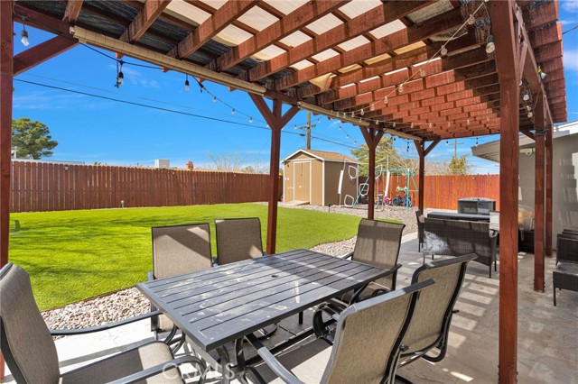 Detail Gallery Image 44 of 56 For 14396 Mojave Ln, Victorville,  CA 92394 - 4 Beds | 2 Baths