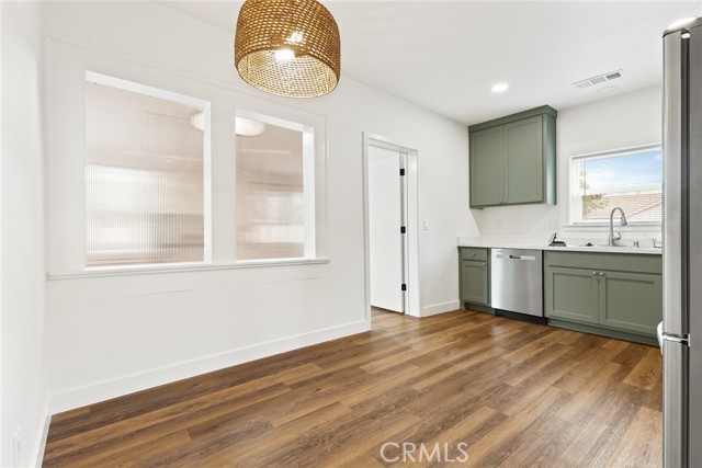 770 E 20th Street, Chico CA: https://media.crmls.org/medias/e630187e-337a-4a4f-962f-f9ed985046a7.jpg