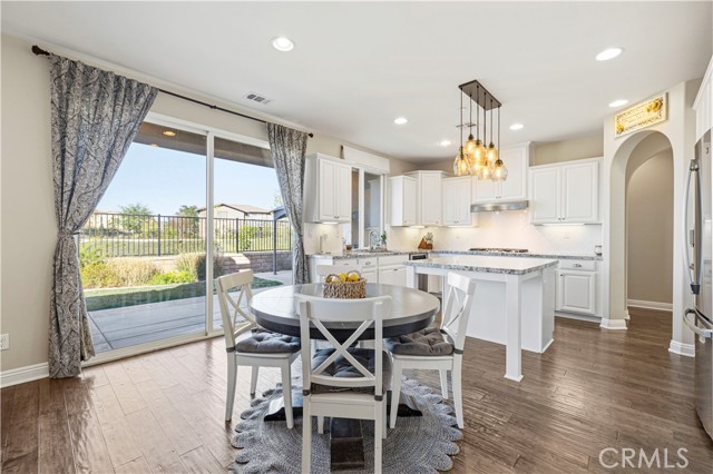 Detail Gallery Image 12 of 74 For 28417 Steel, Valencia,  CA 91354 - 6 Beds | 6 Baths