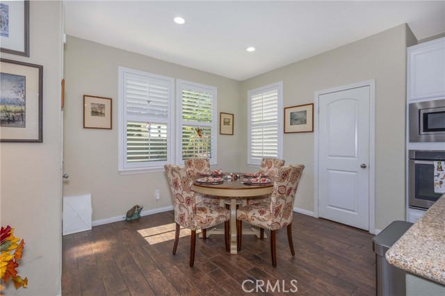 Detail Gallery Image 19 of 64 For 35385 Summerholly Lane, Murrieta,  CA 92563 - 5 Beds | 4/1 Baths