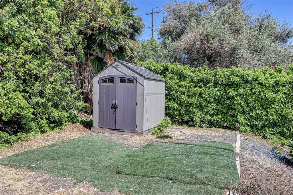 2552 Palos Verdes Drive W
