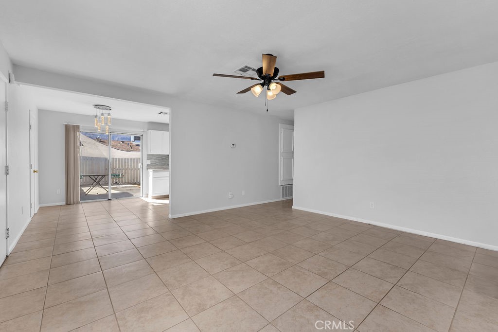 MLS #DW25244054 image #8