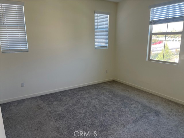 Detail Gallery Image 15 of 32 For 2291 Peach Ct, Upland,  CA 91786 - 3 Beds | 3/1 Baths