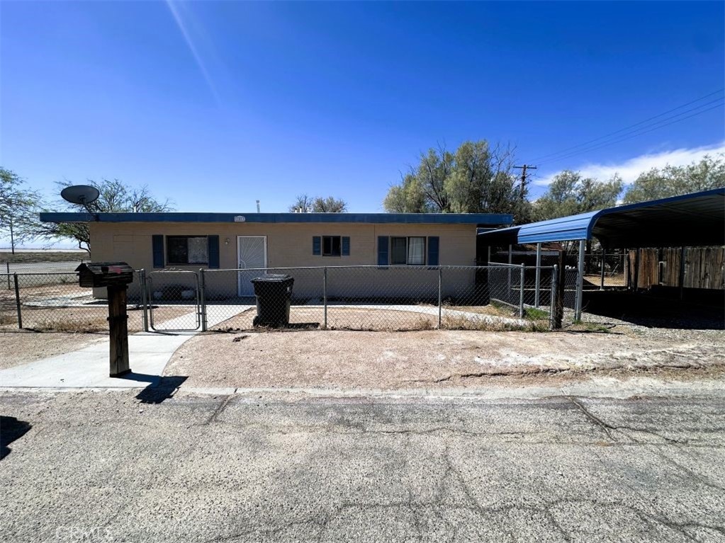 13813 Benton St.