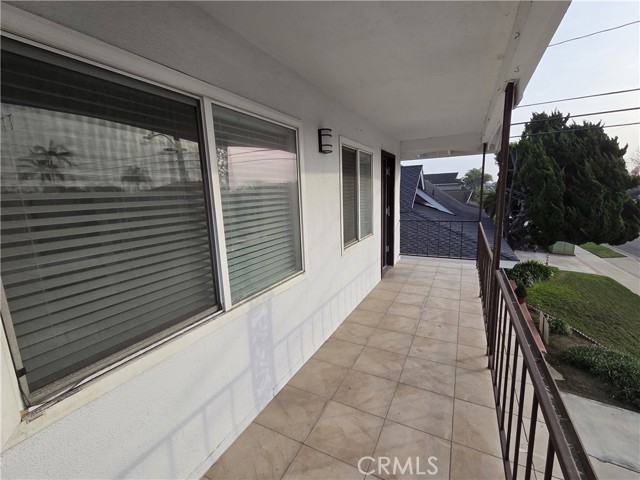 Detail Gallery Image 20 of 29 For 16732 Busby Ln, Huntington Beach,  CA 92647 - 4 Beds | 2 Baths