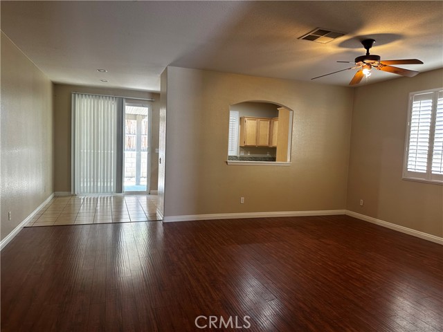 Detail Gallery Image 4 of 22 For 12605 Madrona St, Victorville,  CA 92394 - 3 Beds | 2 Baths