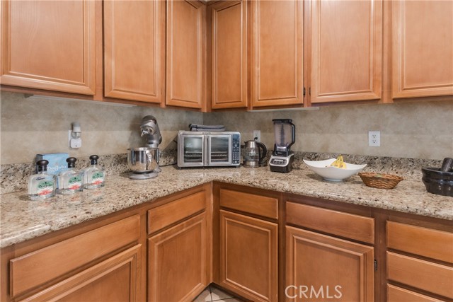 Detail Gallery Image 11 of 55 For 29017 Alicante Ave, Moreno Valley,  CA 92555 - 3 Beds | 2 Baths