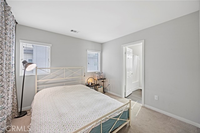 Detail Gallery Image 25 of 37 For 14404 Kiwi Ln #6,  Gardena,  CA 90247 - 4 Beds | 3/1 Baths