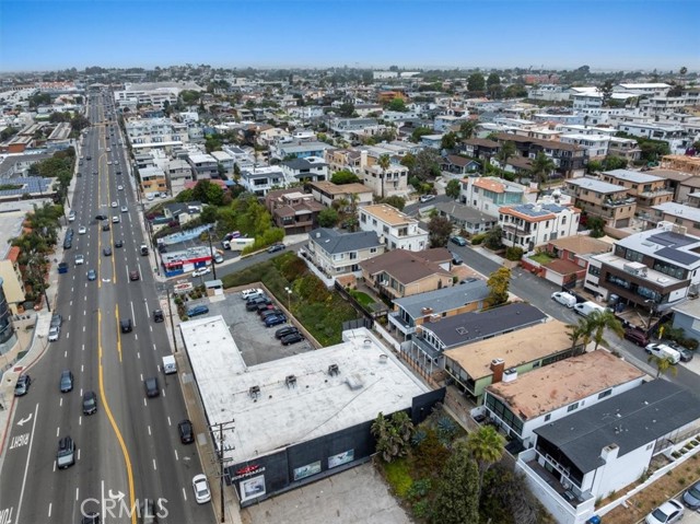 1617 Raymond Avenue, Hermosa Beach, California 90254, 3 Bedrooms Bedrooms, ,2 BathroomsBathrooms,Residential,For Sale,Raymond,SB24215419