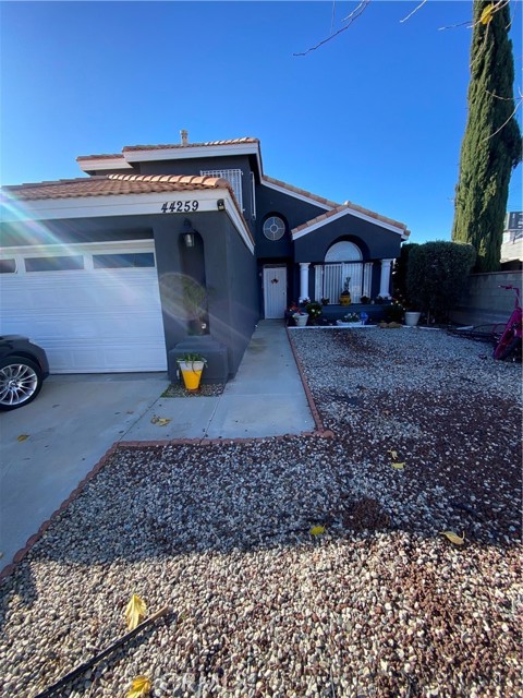 44259 23rd W Street, Lancaster CA: https://media.crmls.org/medias/e636af45-a425-420d-ac82-e66f11b4c04c.jpg