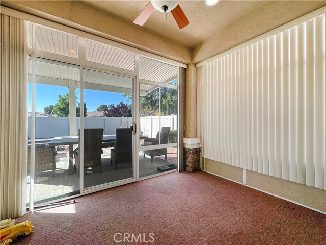 19642 Castle Harbor Court, Apple Valley CA: https://media.crmls.org/medias/e6379feb-7a92-4c0d-ae68-088c1512eea0.jpg