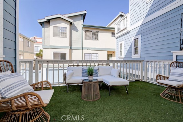 714 Broadway, Redondo Beach, California 90277, 3 Bedrooms Bedrooms, ,2 BathroomsBathrooms,Residential,Sold,Broadway,SB21207650