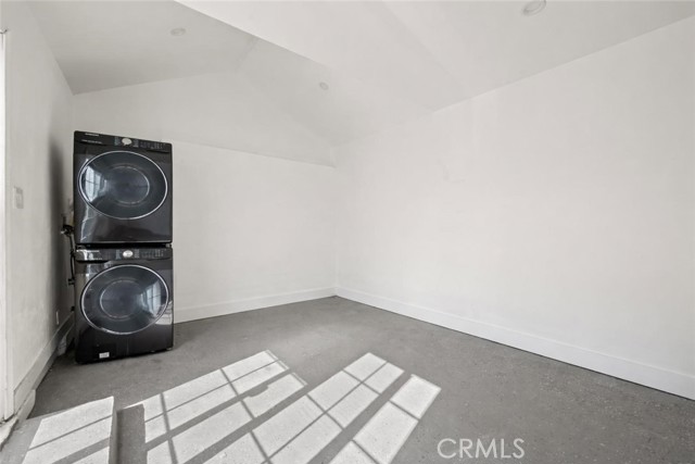 Detail Gallery Image 23 of 25 For 1350 Carlton, Glendale,  CA 91205 - 3 Beds | 2 Baths