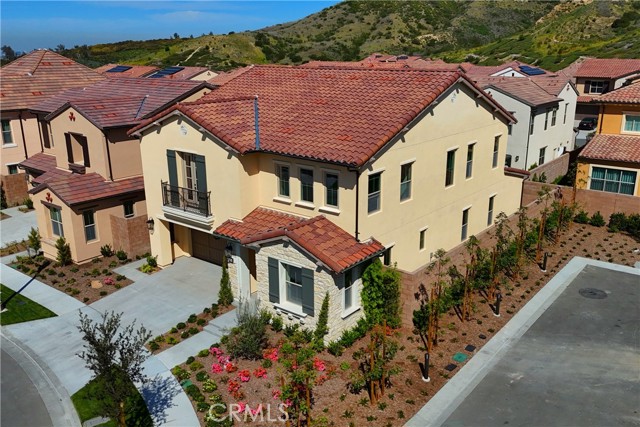 149 Somera, Irvine CA: https://media.crmls.org/medias/e638b9c5-1db4-4b31-b0a2-b54089a5c551.jpg