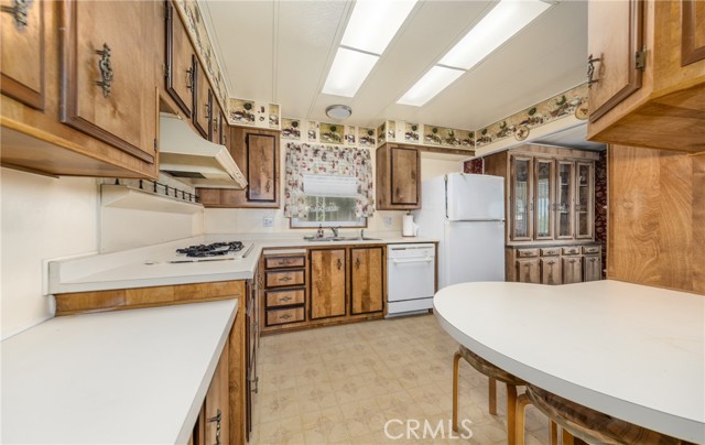 Detail Gallery Image 12 of 23 For 9401 Sharondale Rd, Calimesa,  CA 92320 - 2 Beds | 2 Baths