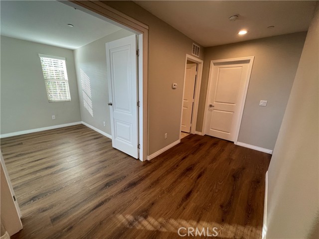 Detail Gallery Image 6 of 9 For 406 San Francisco Ct, Claremont,  CA 91711 - 3 Beds | 3 Baths