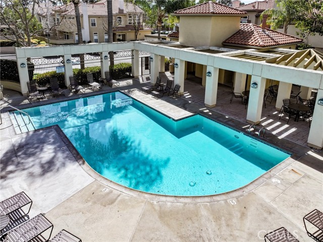 Detail Gallery Image 33 of 35 For 52 Camino, Rancho Santa Margarita,  CA 92688 - 2 Beds | 2 Baths