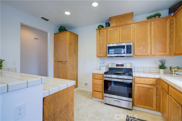Detail Gallery Image 9 of 33 For 3120 Dinkey Creek Ave, Merced,  CA 95341 - 3 Beds | 2 Baths