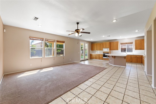 Detail Gallery Image 6 of 35 For 9302 Meadow Ln, Riverside,  CA 92508 - 5 Beds | 3 Baths
