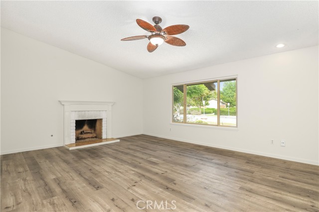 13203 Peach Hill Road photo 7