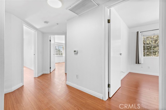 Detail Gallery Image 34 of 54 For Address Is Not Disclosed,  Glendale,  CA 91203 - 3 Beds | 3 Baths